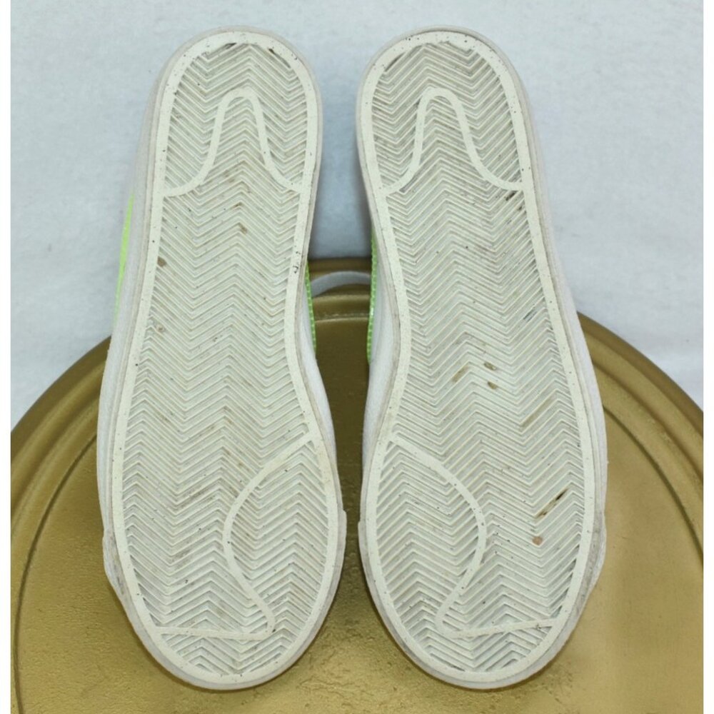 Nike Blazer Mid '77 GS Youth Shoes Size 4.5Y White Mystic Hibiscus Sneakers - Picture 8 of 10